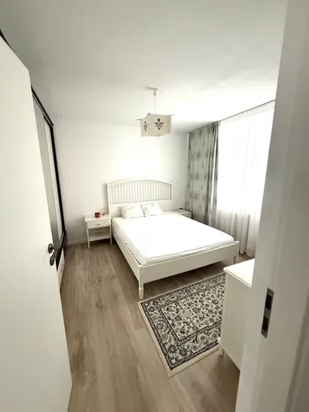 Drumul Taberei - Bucla, langa metrou Raul Doamnei si Liceul Elena Cuza